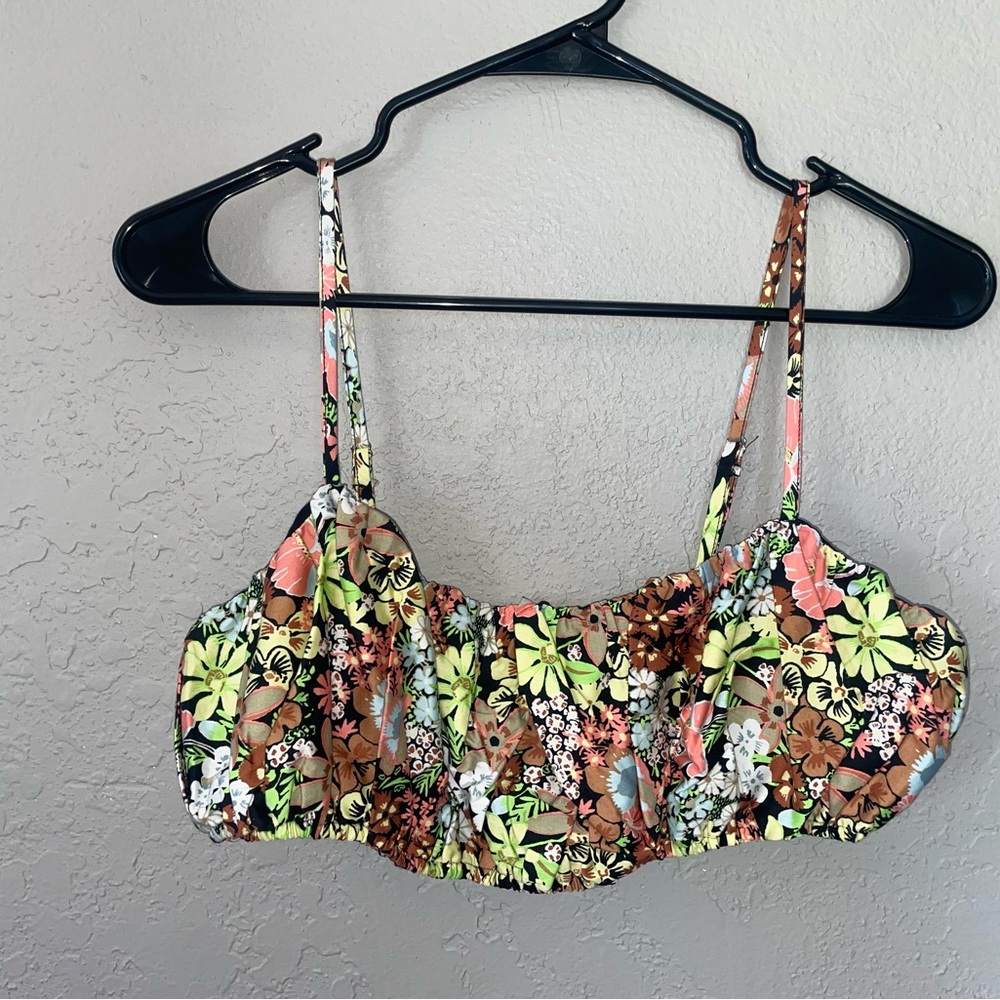 Forever 21 crop top NWOT tube top sz M